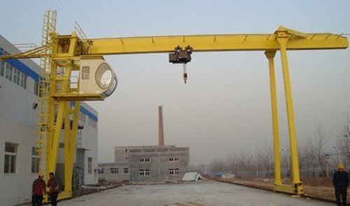 Single-girder gantry crane